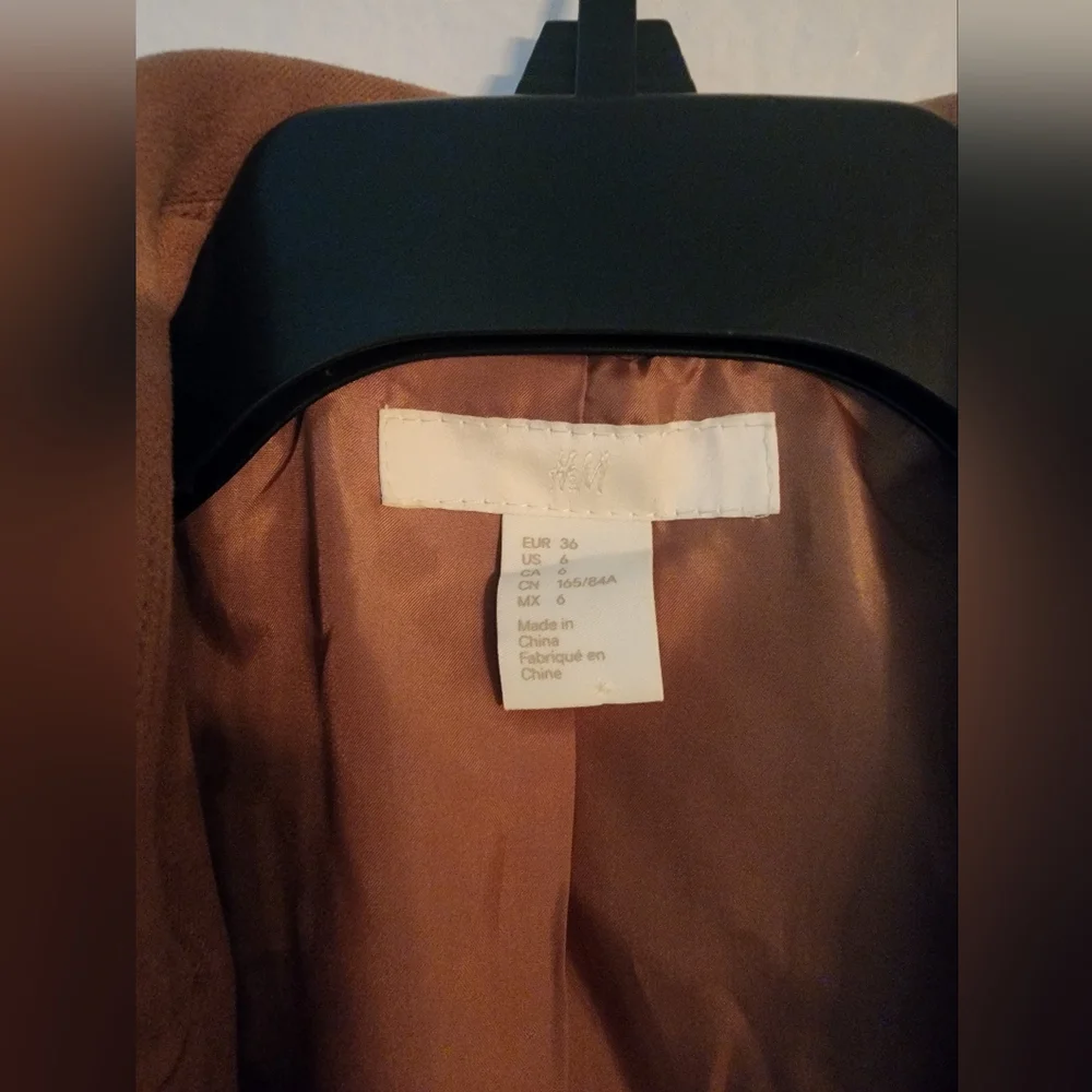 Coat - Picture 3 of 3